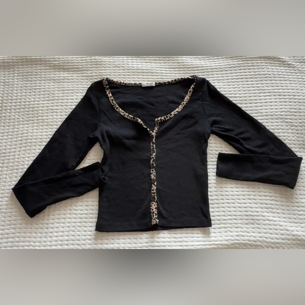 Brandy Melville Leopard Trim Black Long Sleeve